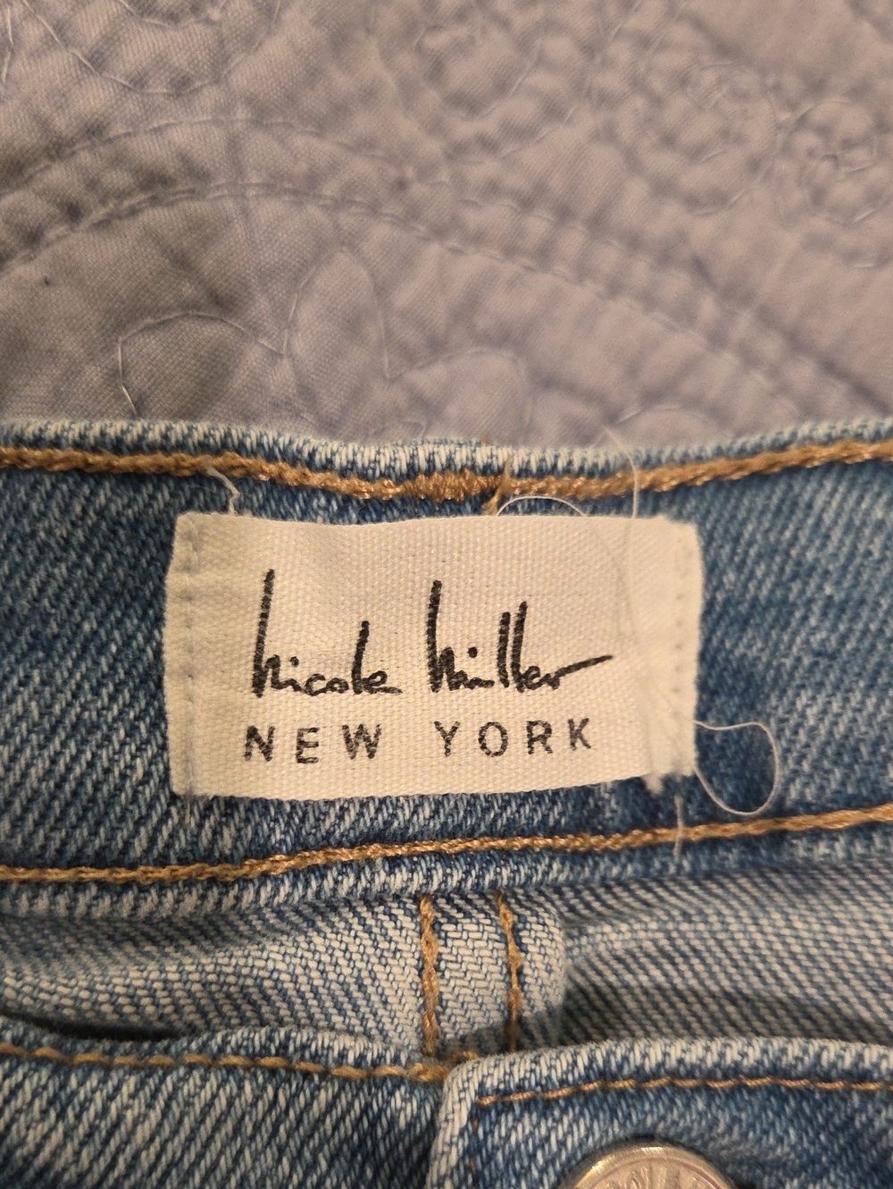 Nicole Miller Light Wash "Nomad" Super High Rise Frayed Hem Denim Shorts Sz 12! - Picture 2 of 10